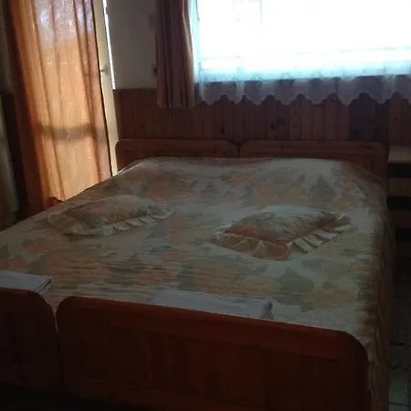 Maison d'hôtes Central Guesthouse *