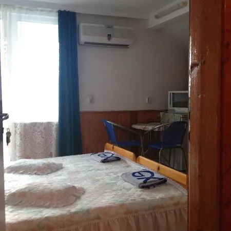 Central Guesthouse 招待所 内塞伯尔